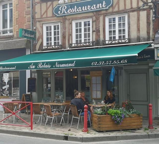 Logement 2 Pieces Au Relais Normand Cormeilles  Dış mekan fotoğraf